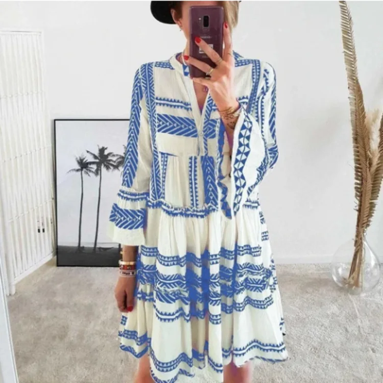 New Short Dress Summer Geometric Print V-neck Bell Sleeve Short Dress Beach Party Nine-quarter Sleeves Big Swing Dress