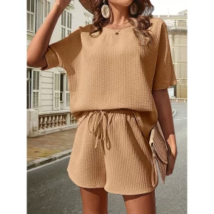 Summer Suit For Women New Short-sleeved Round Neck Stylish Bat Shirt Fashionable Drawstring Shorts Sports Leisure Two-piece Set